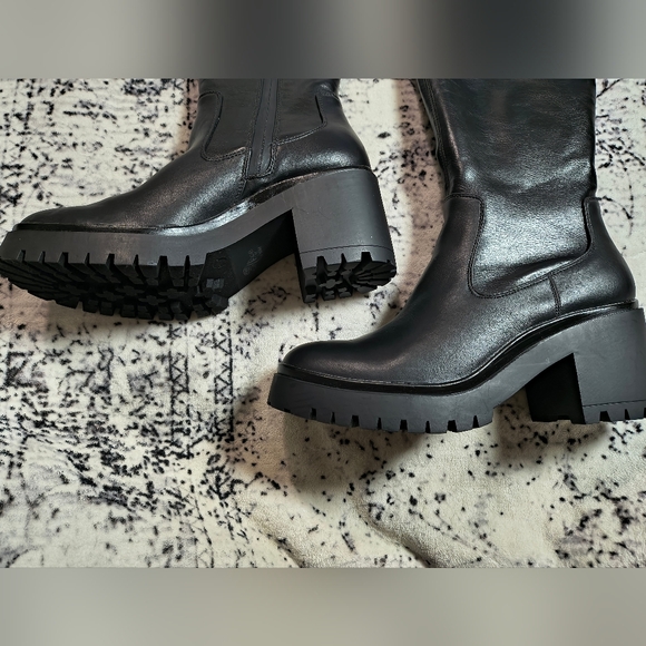 $199 New Aqua Collège Ria Lug Faux Leather Knee High Waterproof Boots - US 9.5 - Picture 2 of 8